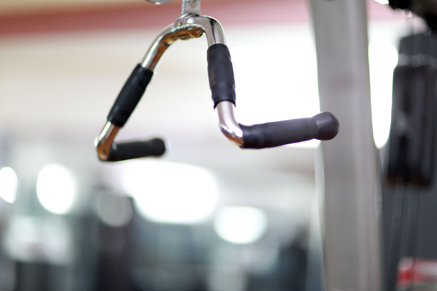 Thể hình GYM Fitness Selectorized V Bar Pulldown tập xô dài 